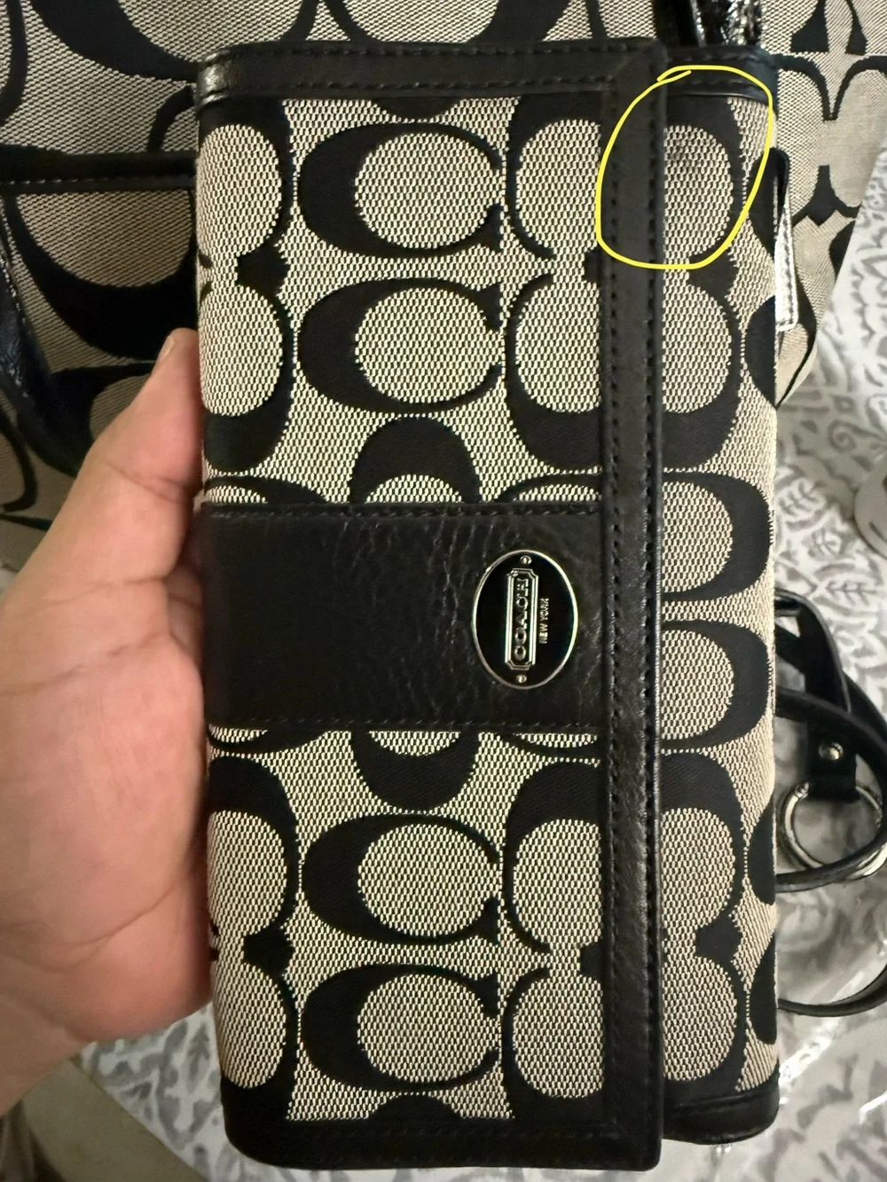 Coach Shoulder Bag in Black and Beige Signature Canvas & Wallet + Cleaner